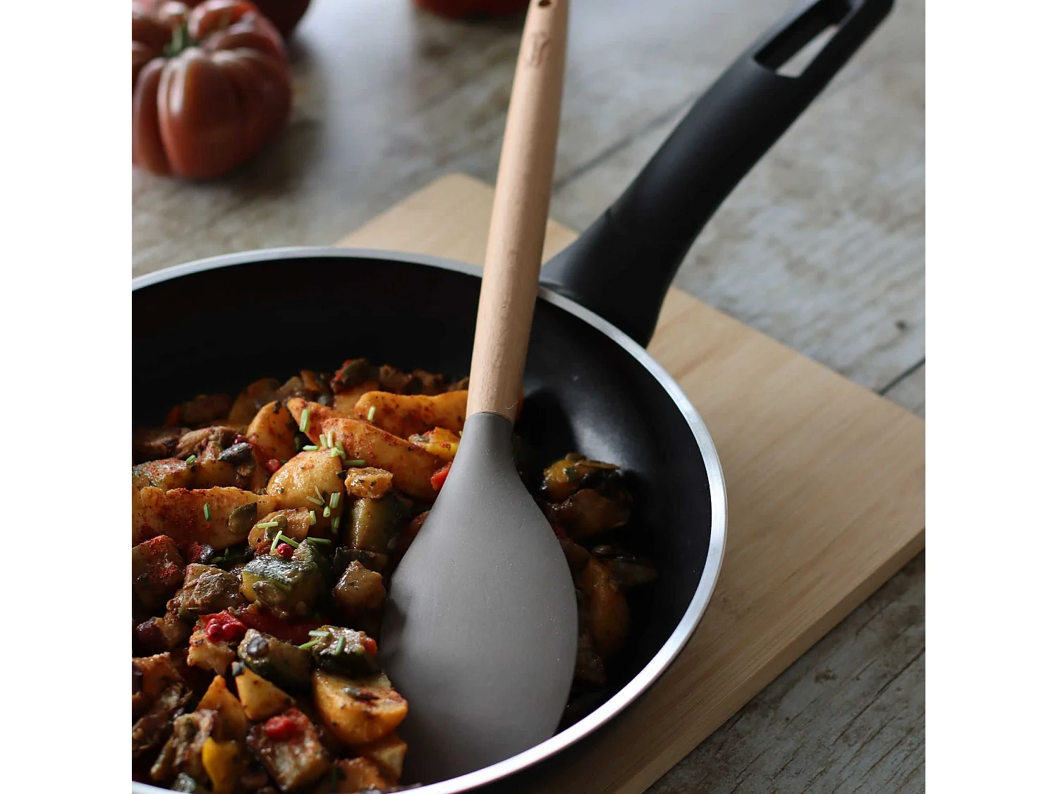 Menastyl - Spatule Maryse Eliott En Silicone Avec Manche En Bois De Hetre