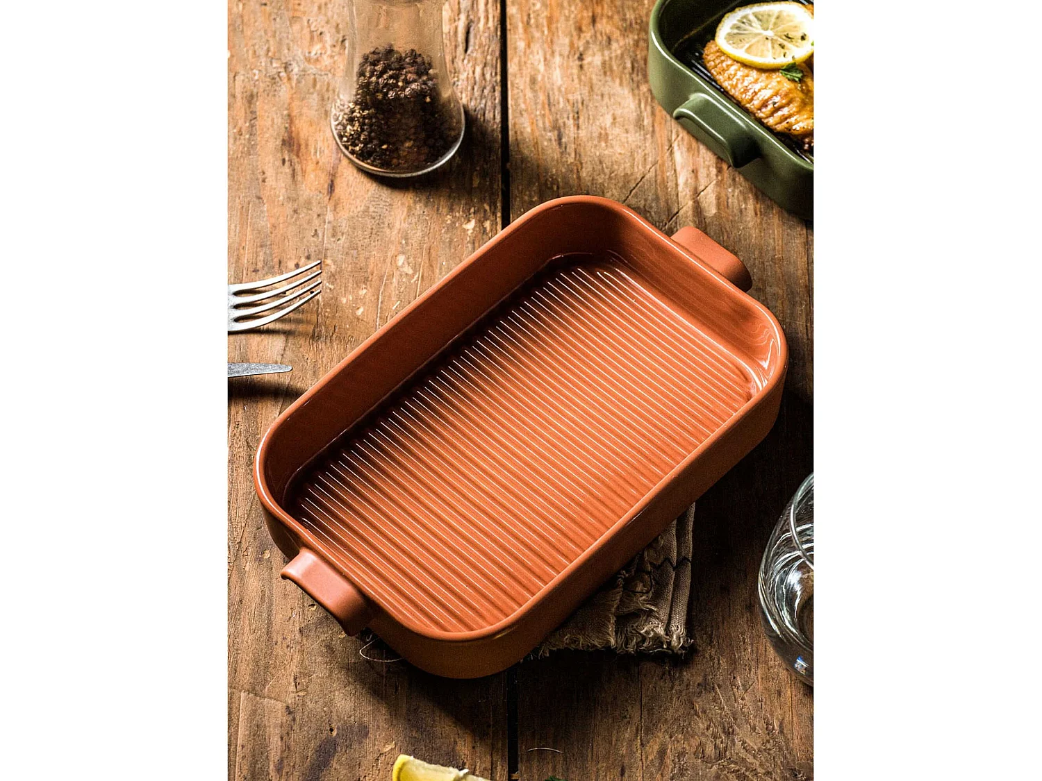 Menastyl - Plat A Four Grille Octave Rectangle 26.5x15 Cm En Gres Terracotta
