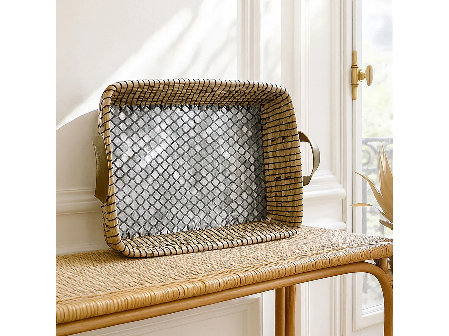 Now's Home - Plateau Rectangle En Jonc De Mer Et En Nacre 50x35 Hauteur 9cm Kos