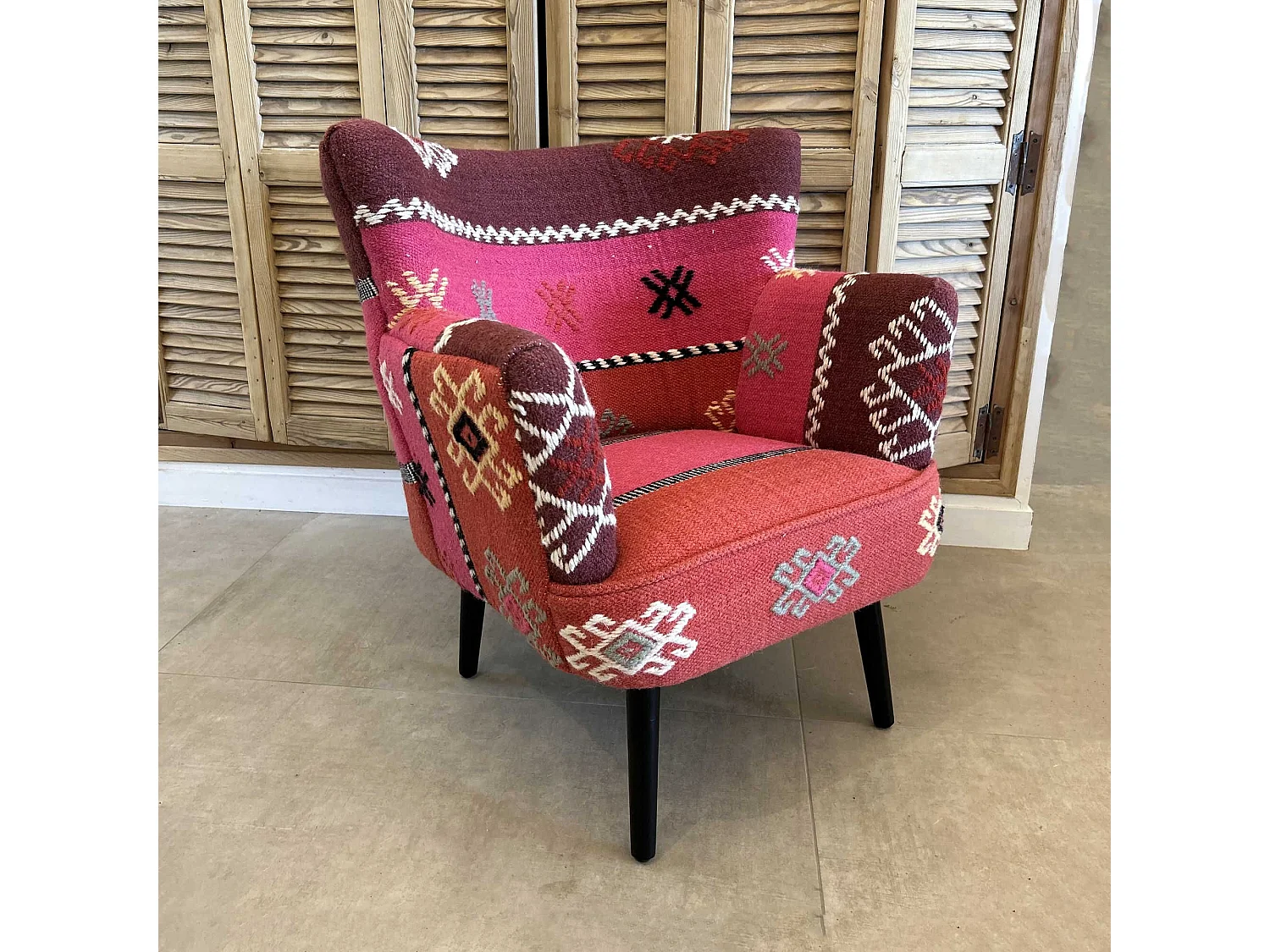 Now's Home - Fauteuil En Kilim  Brode A La  Main Multicolor 68x70x77.5 Cm Chaquiras
