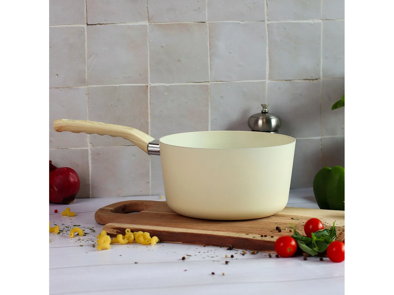 Menastyl - Casserole 20cm Colorama Creme- En Aluminium - Revetement Antiadhesif En Ceramique