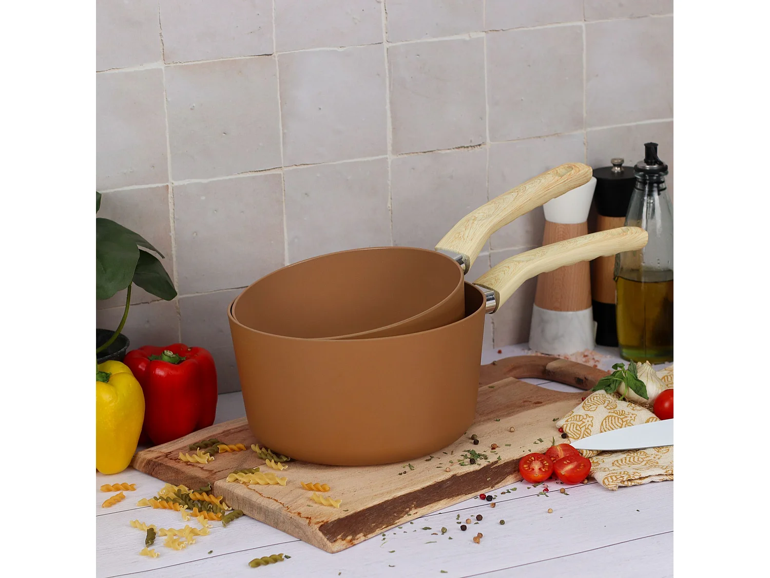 Menastyl - Casserole 20cm Colorama Noisette - En Aluminium - Revetement Antiadhesif En Ceramique