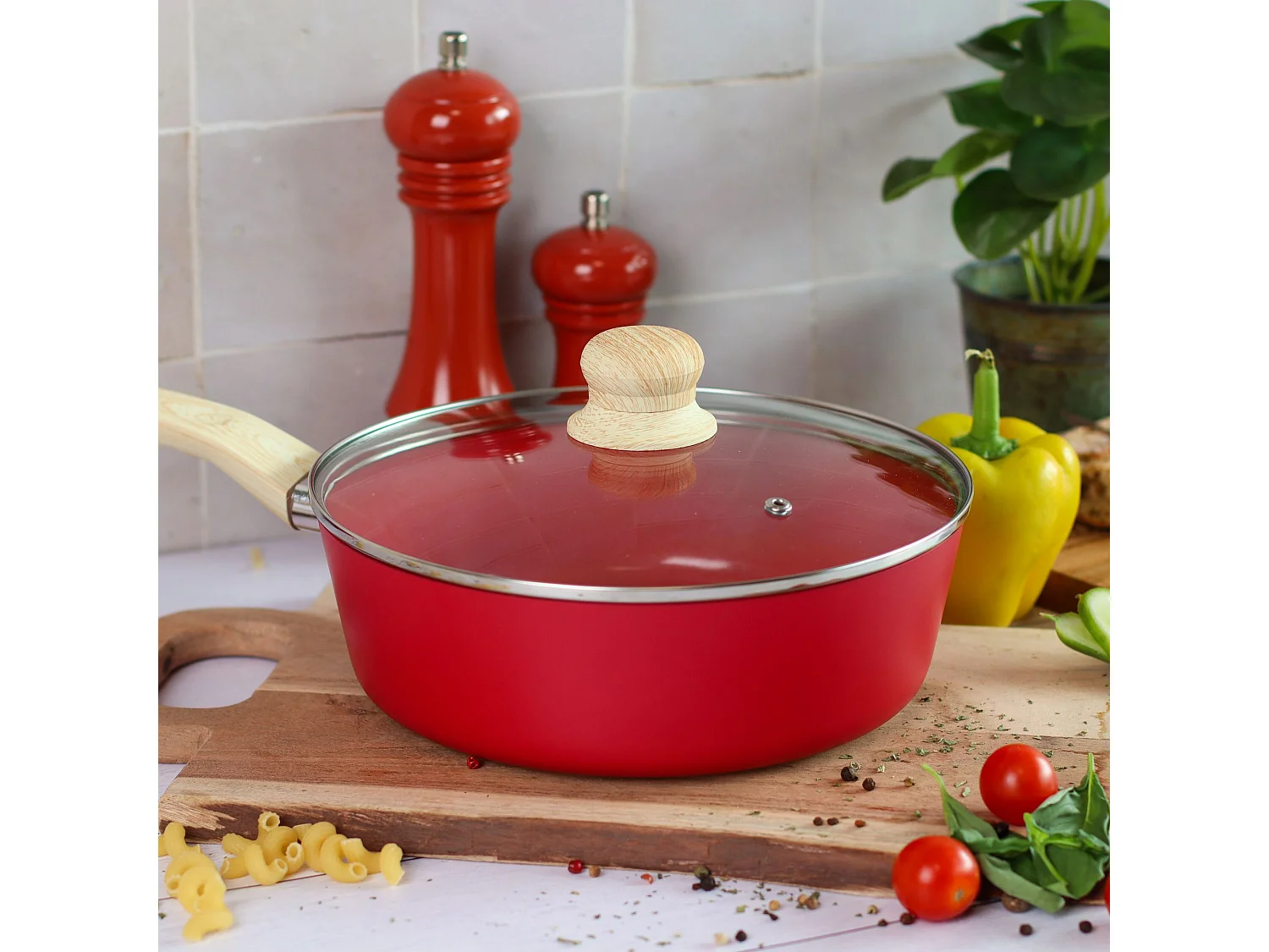 Menastyl - Sauteuse 24cm Colorama Magenta - En Aluminium - Revetement Antiadhesif En Ceramique