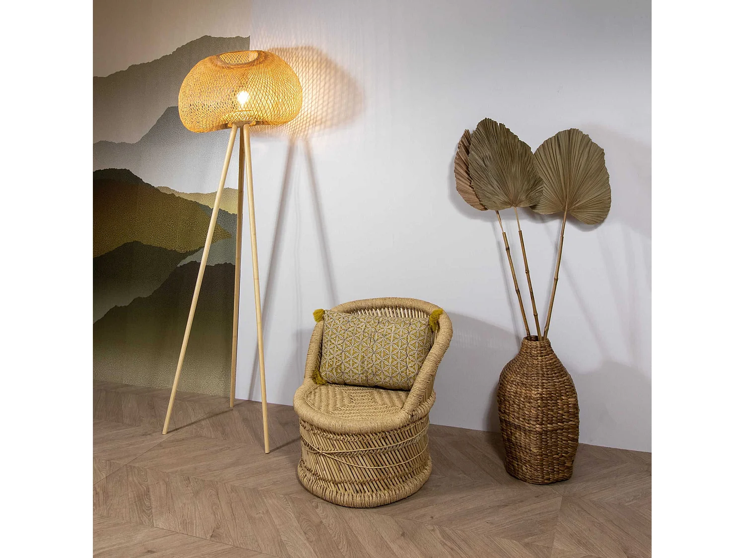 Now's Home - Lampadaire En Bambou Pieds En Bois ø 60 Cm X 165 Cm Lips