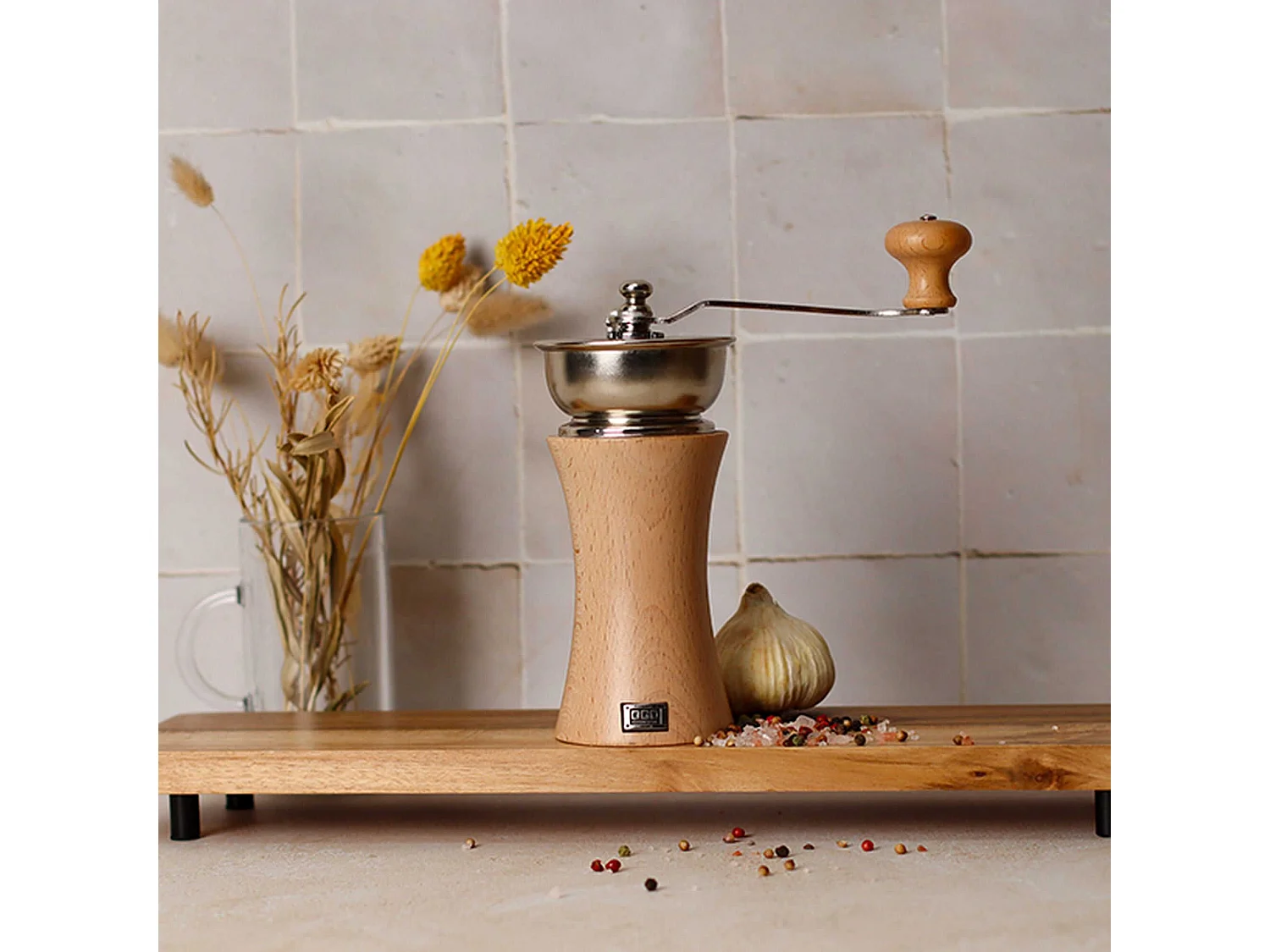 Ogo Living - Moulin A Cafe Manivelle En Bois De Hetre 21.5cm