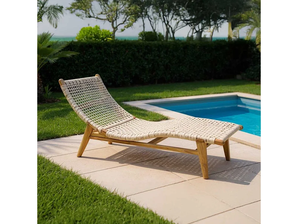 Chaise bain de soleil en teck et cannage synthétique BAIA Vague