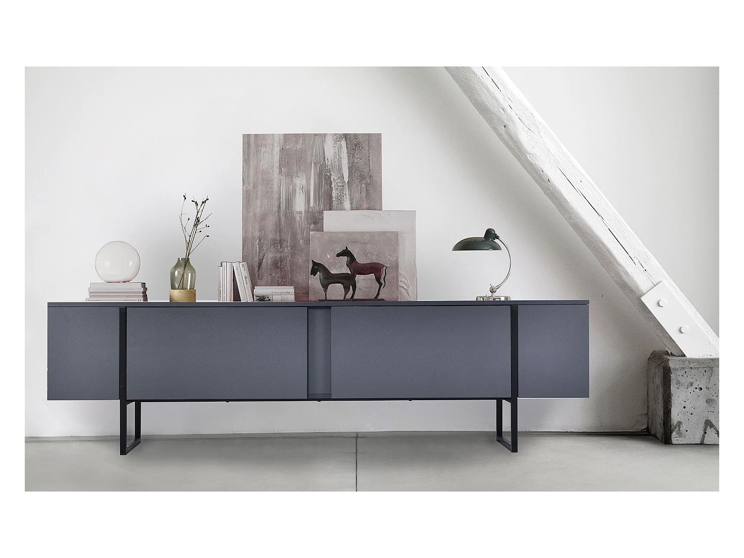 Meuble TV moderne avec 2 portes Valmain L180cm Gris foncé et Métal Noir