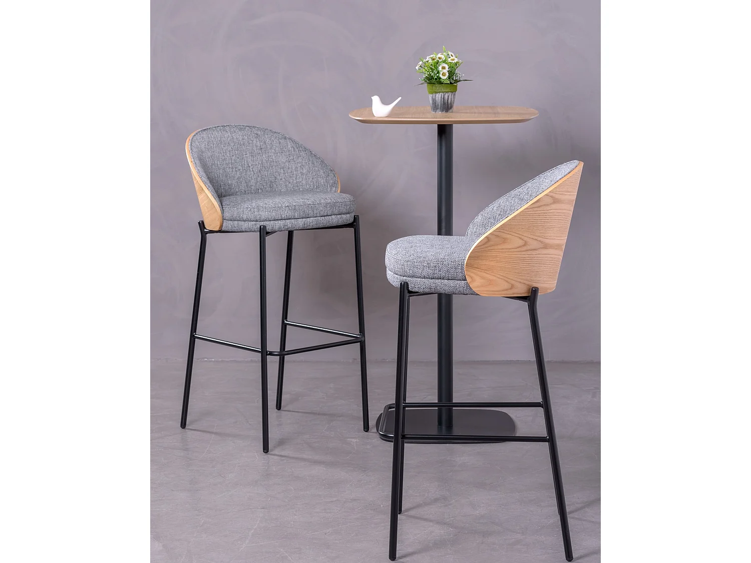 Tabouret nordique en bois de frêne et revêtement en coton - Earth - Gris