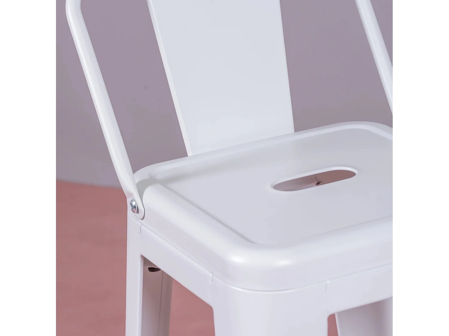 Taburete metálico industrial con respaldo bajo (76cm) - Bistro - Blanco