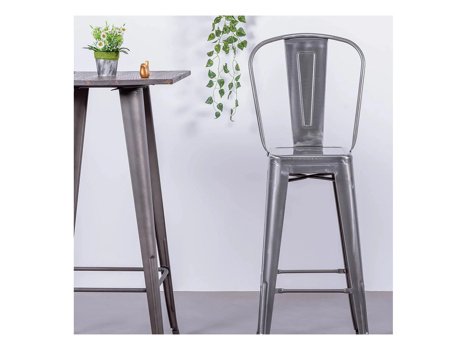 Tabouret industriel en acier métallisé avec dossier haut (76cm) - Bistro - Métal