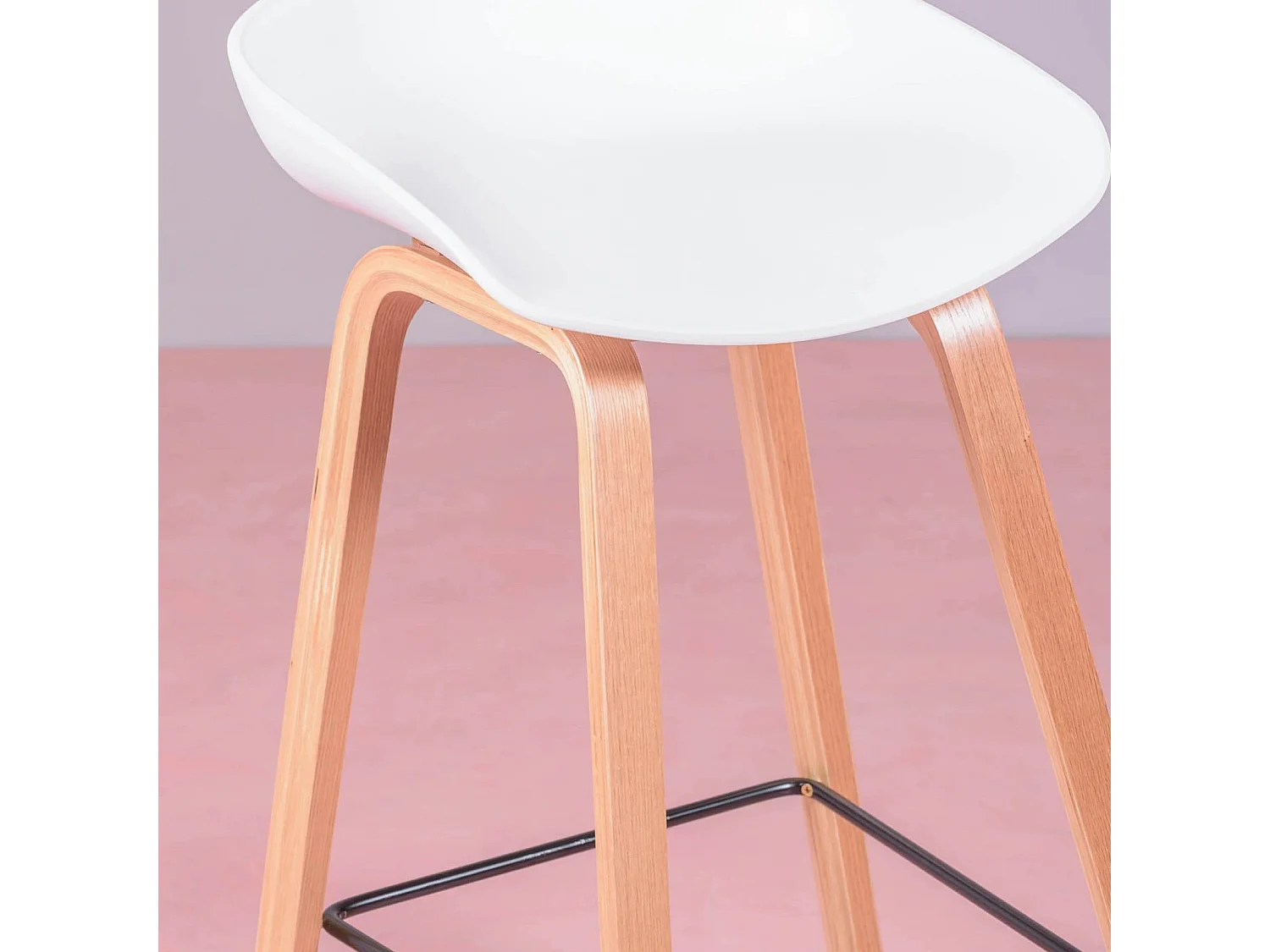 Banqueta nórdica com pernas em faia (63cm) - Daxer - Branco