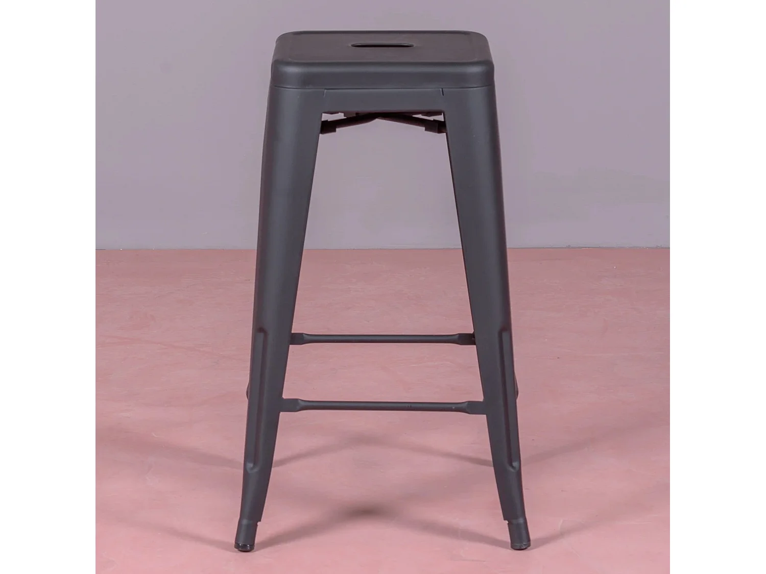 Sgabello impilabile in acciaio metallo (68 cm) - Bistro - Nero