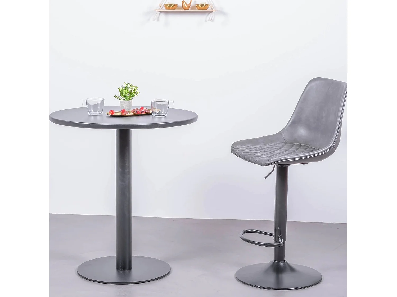 Tabouret réglable avec dossier recouvert de simili cuir - Brandon - Gris