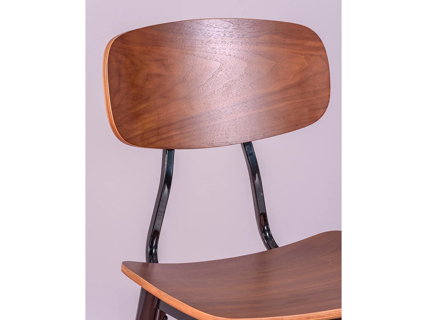 Banqueta industrial em madeira de nogueira - Copine - Noz