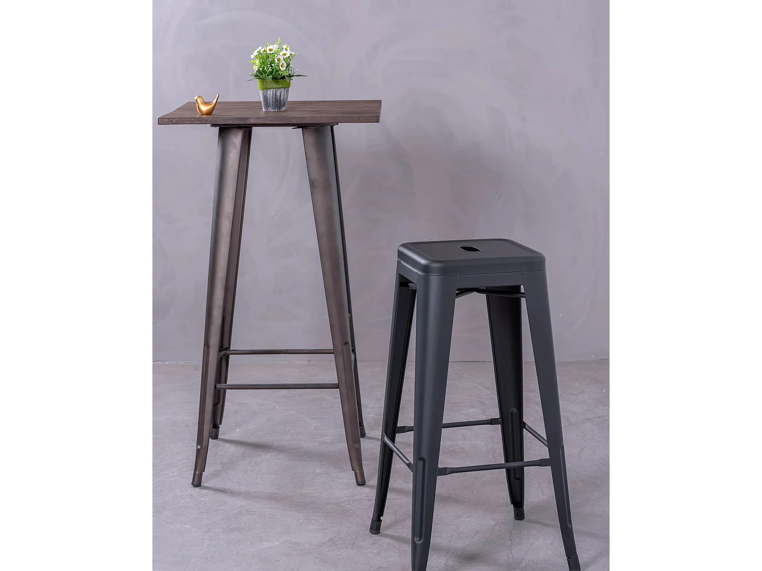 Sgabello in metallo in acciaio laccato (76 cm) - Bistro - Nero