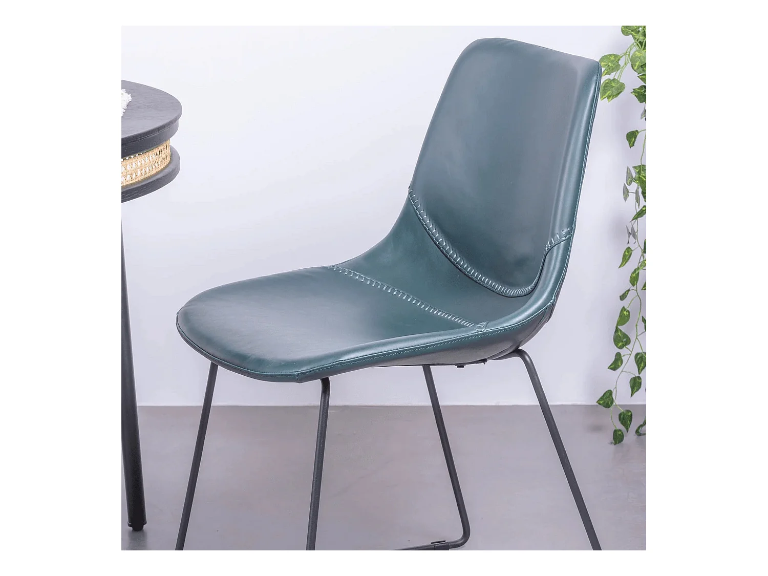 Chaise industrielle vintage tapissée en simili cuir - City - Bleu verdatre