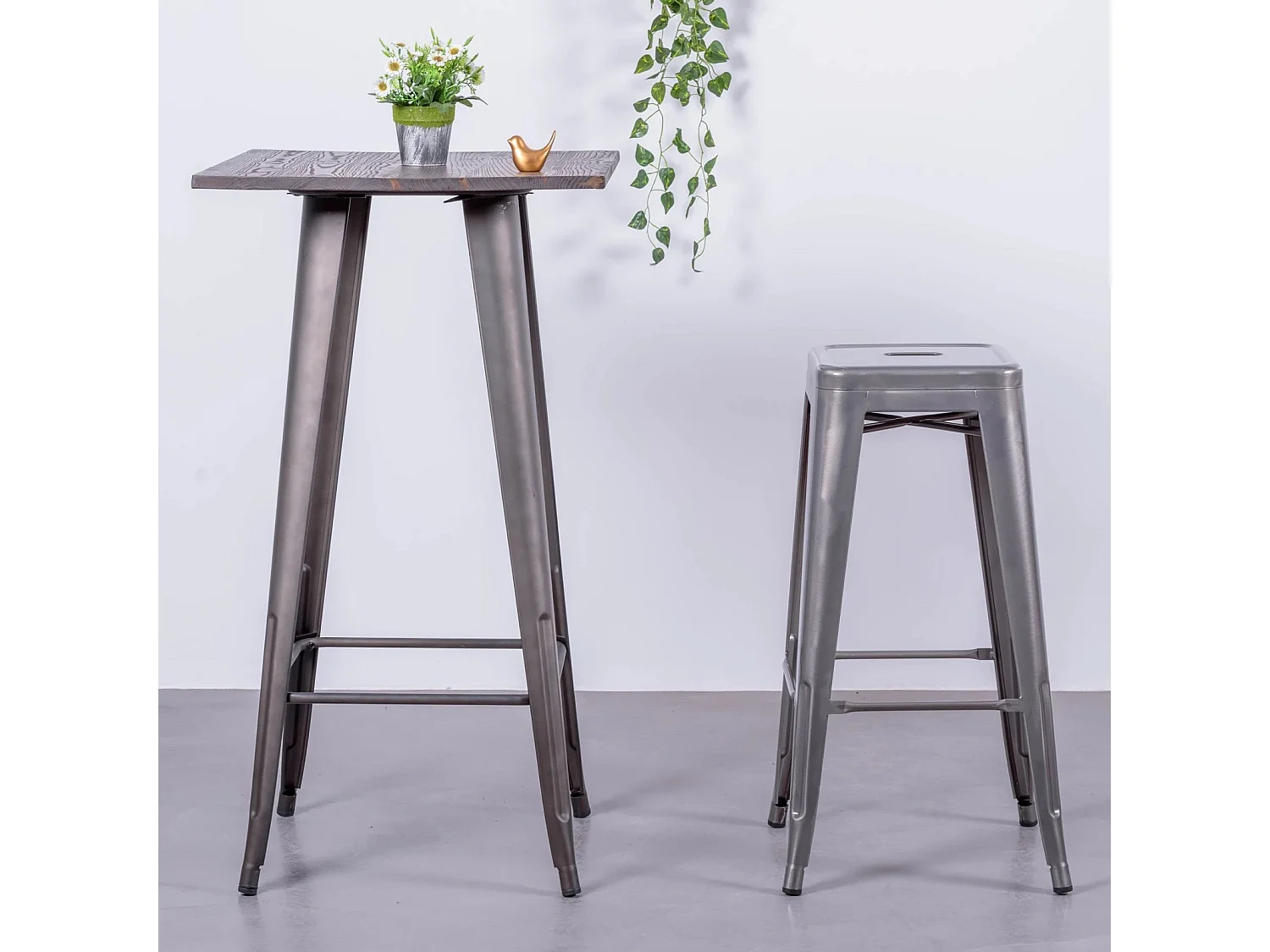 Tabouret industriel empilable en acier métallisé (76cm) - Bistro - Métal