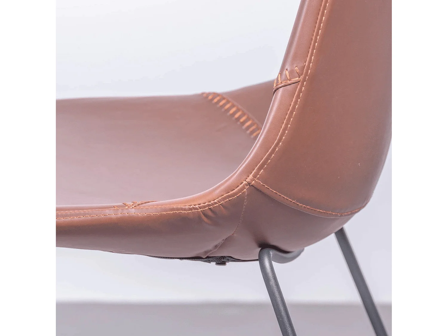 Vintage industriële stoel bekleed met kunstleer - City - Bruin