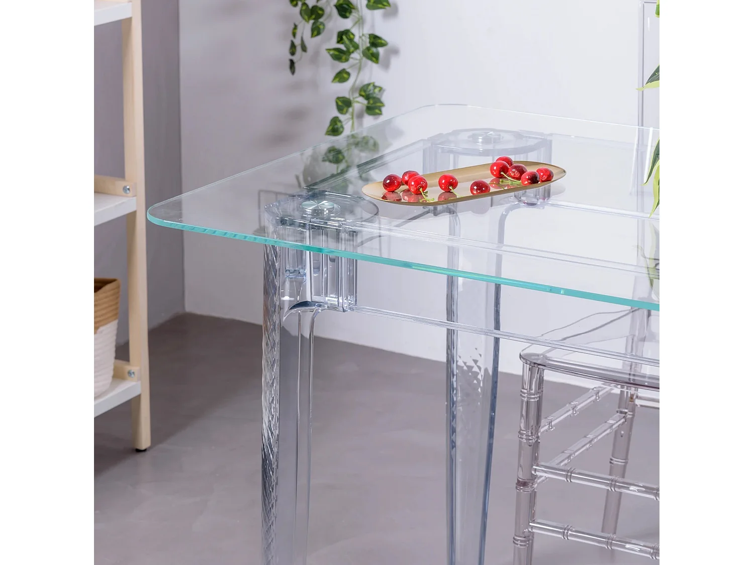 Ensemble meuble de salle à manger table transparente (140cm) et 4 chaises Felipe - Ghost - Transparent