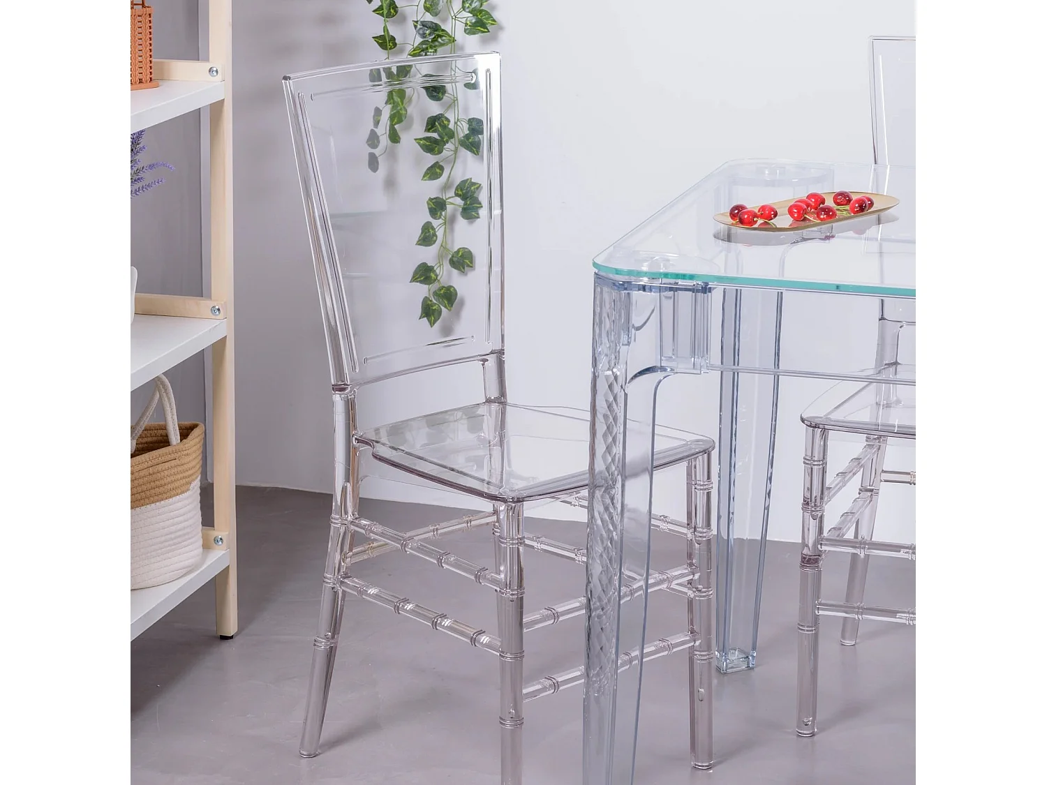 Ensemble de meubles de salle à manger, table transparente (120 cm) et 4 chaises Felipe - Ghost - Transparent