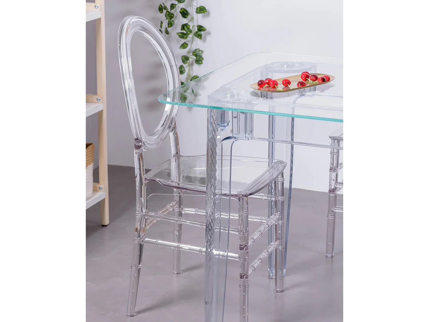 Eetkamermeubelset transparante tafel (140cm) en 4 Isabelle stoelen - Ghost - Transparant