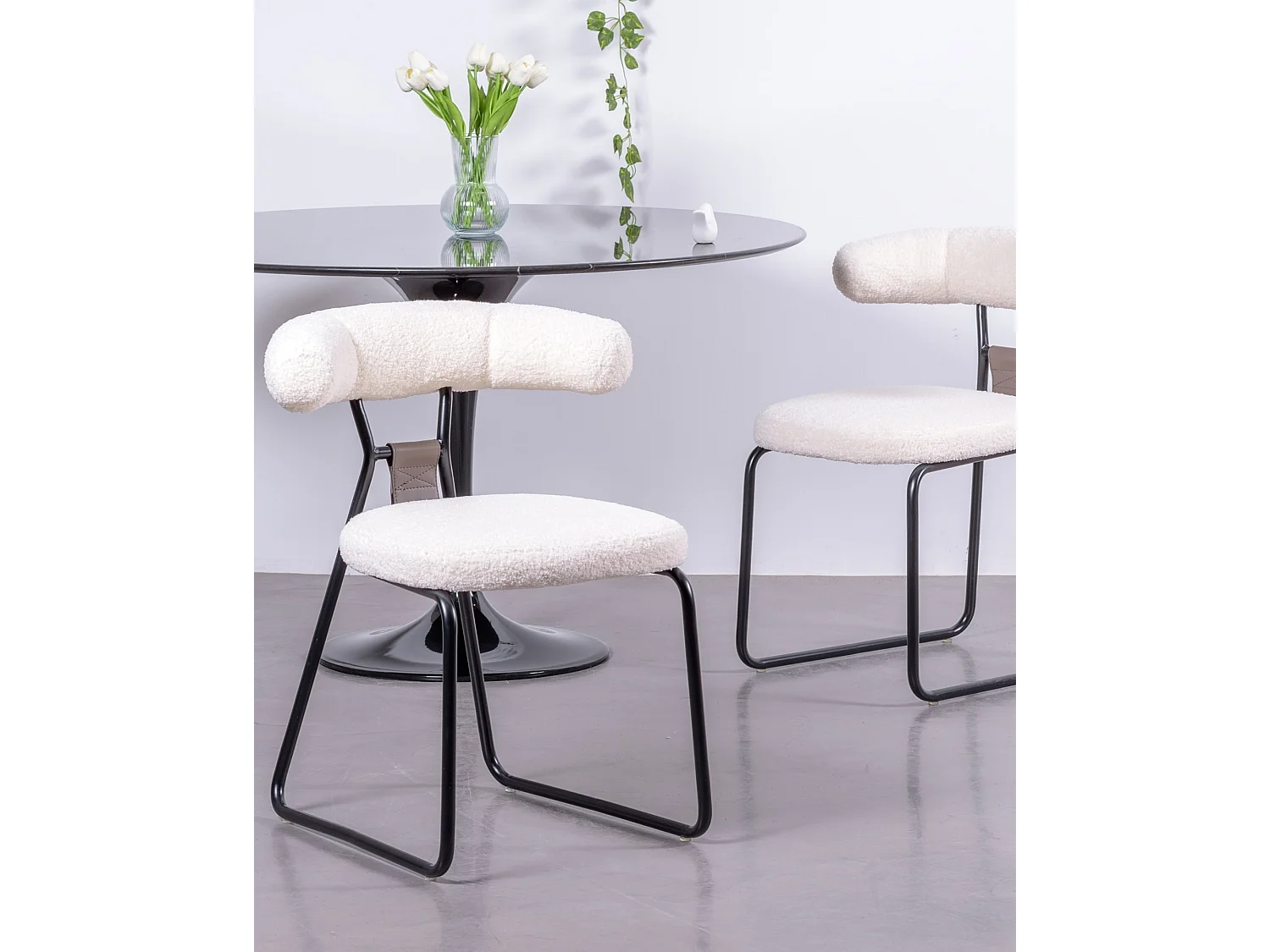 Designstoel bekleed met bouclé en gelakte stalen poten - Oxford - Wit