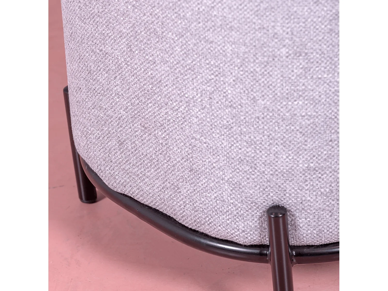 Repose-pieds pour le canapé au design minimaliste - Clair - Gris