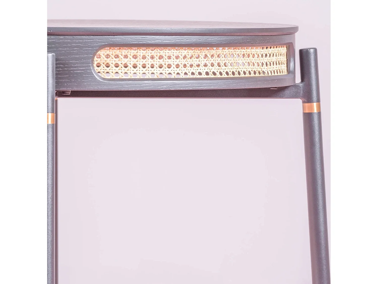 Mesa de jantar redonda retrô com detalhes em rattan natural (80cm) - North - Preto