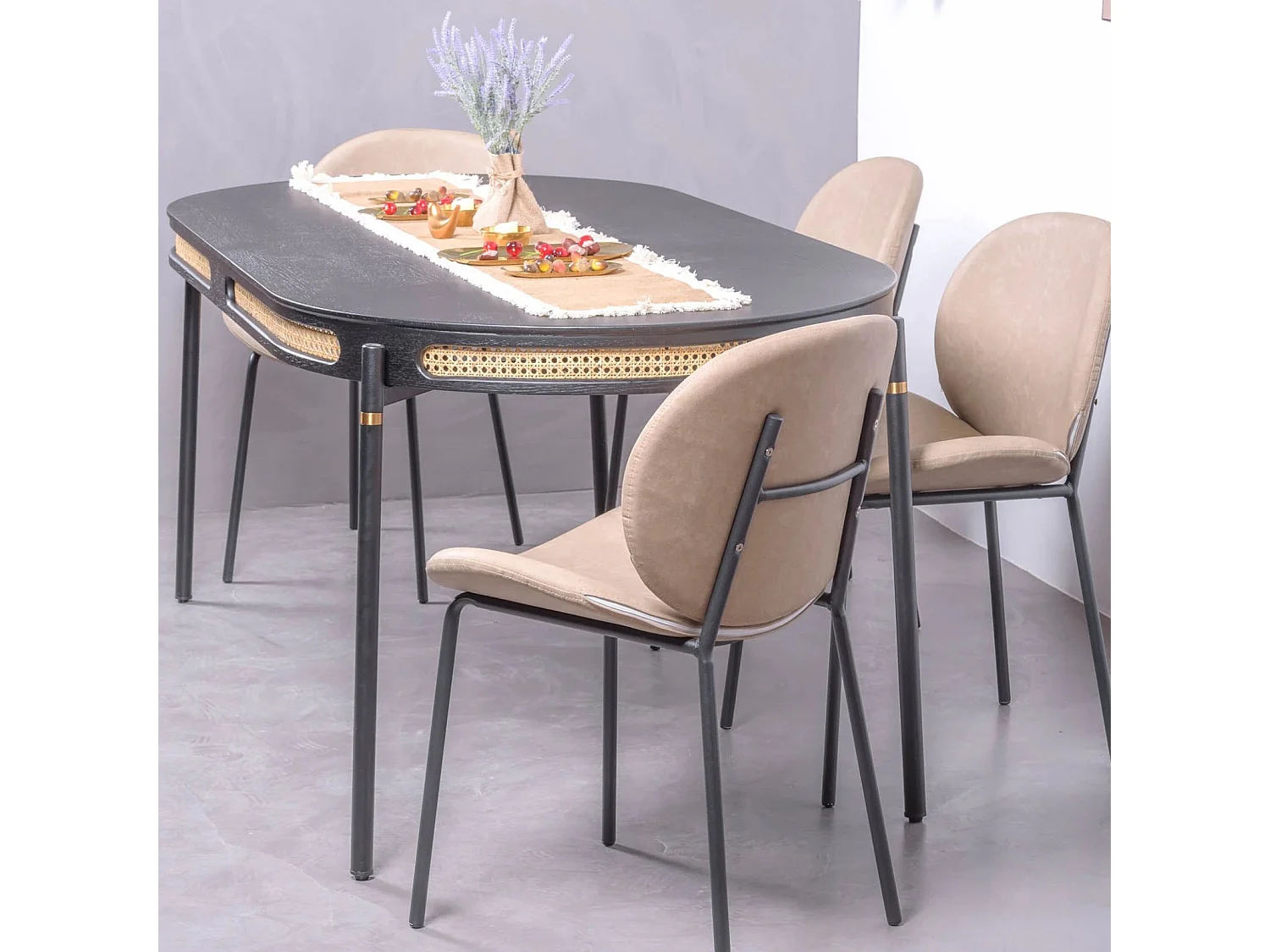 Retro-Esstisch mit natürlichen Rattandetails (180 x 90) - North - Schwarz