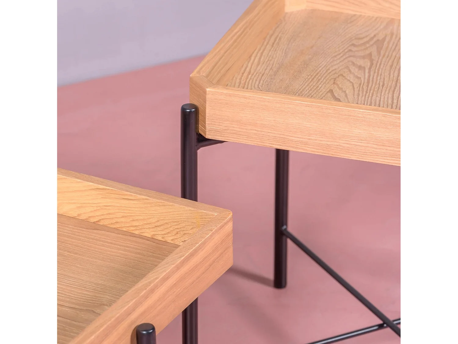 Set bijzettafels in natuurlijk essenhout - Earth - Zwart