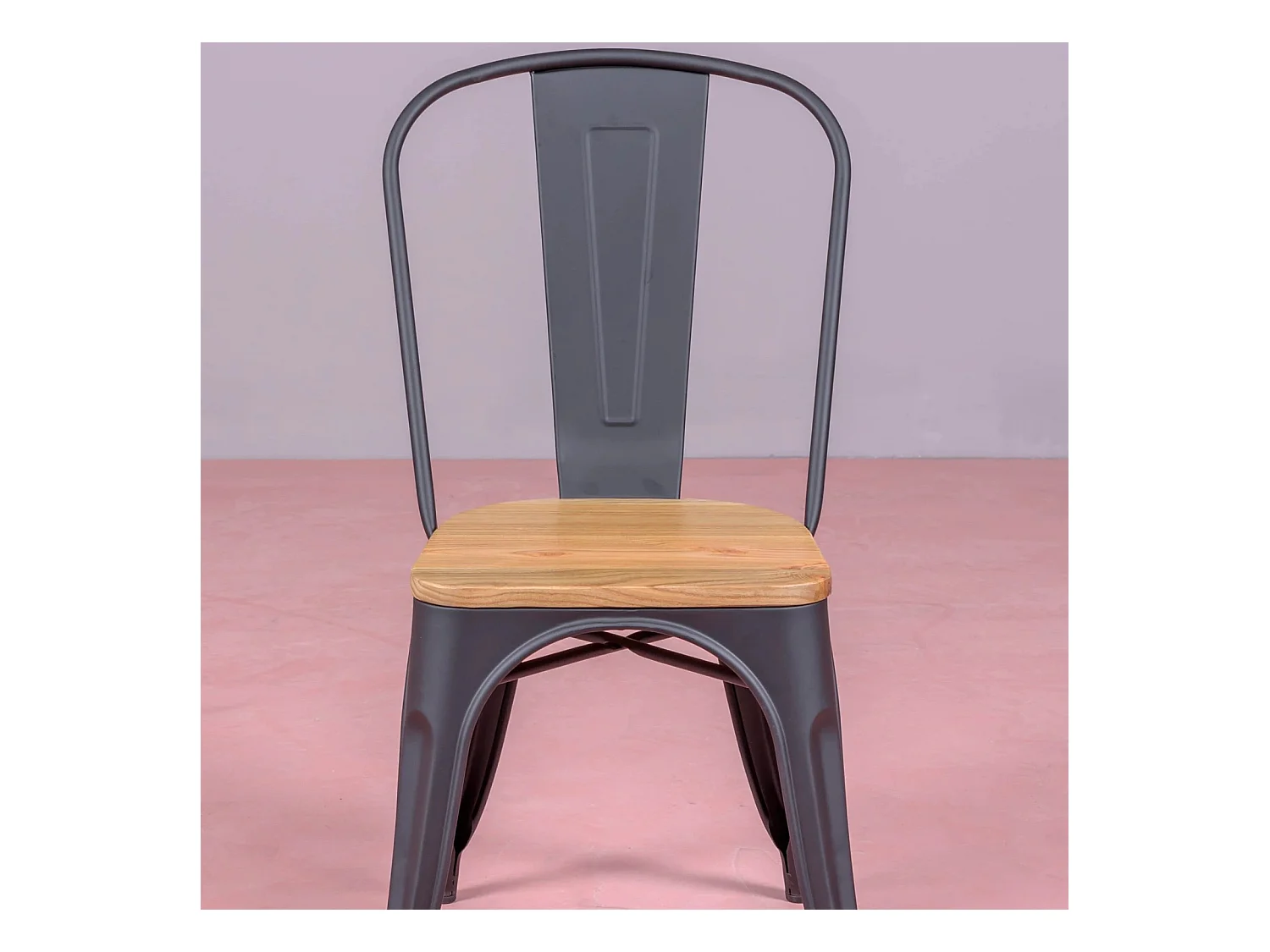 Metalen stoel met iepenhouten zitting - Bistro - Zwart