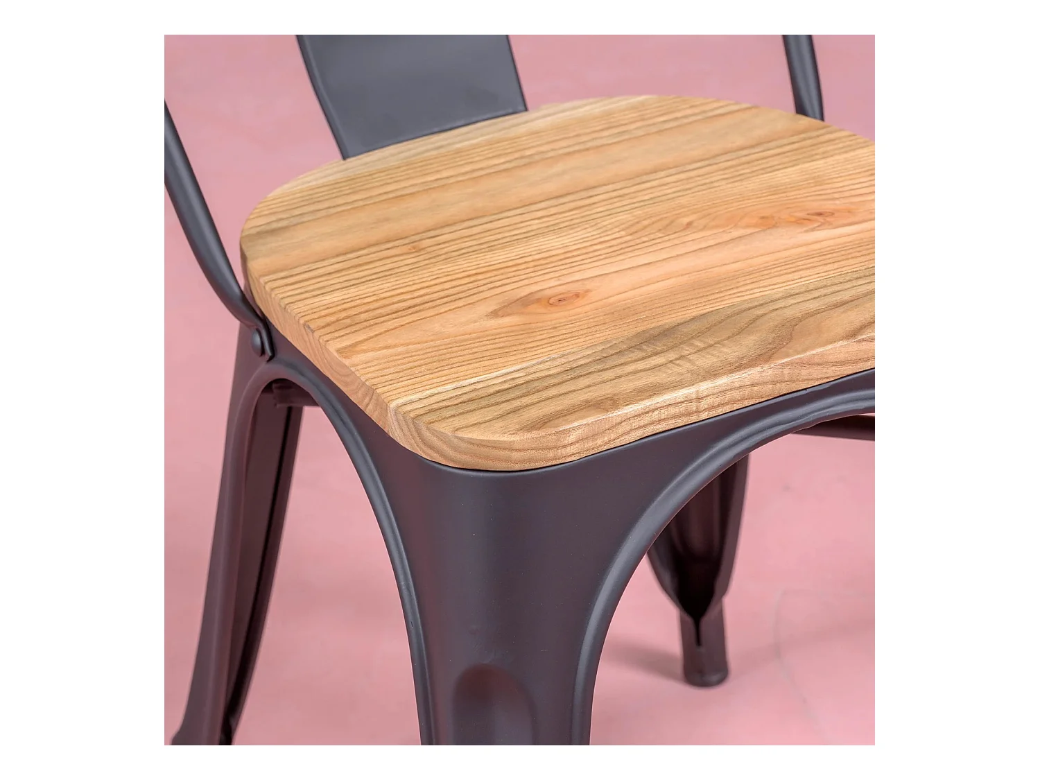 Metalen stoel met iepenhouten zitting - Bistro - Zwart