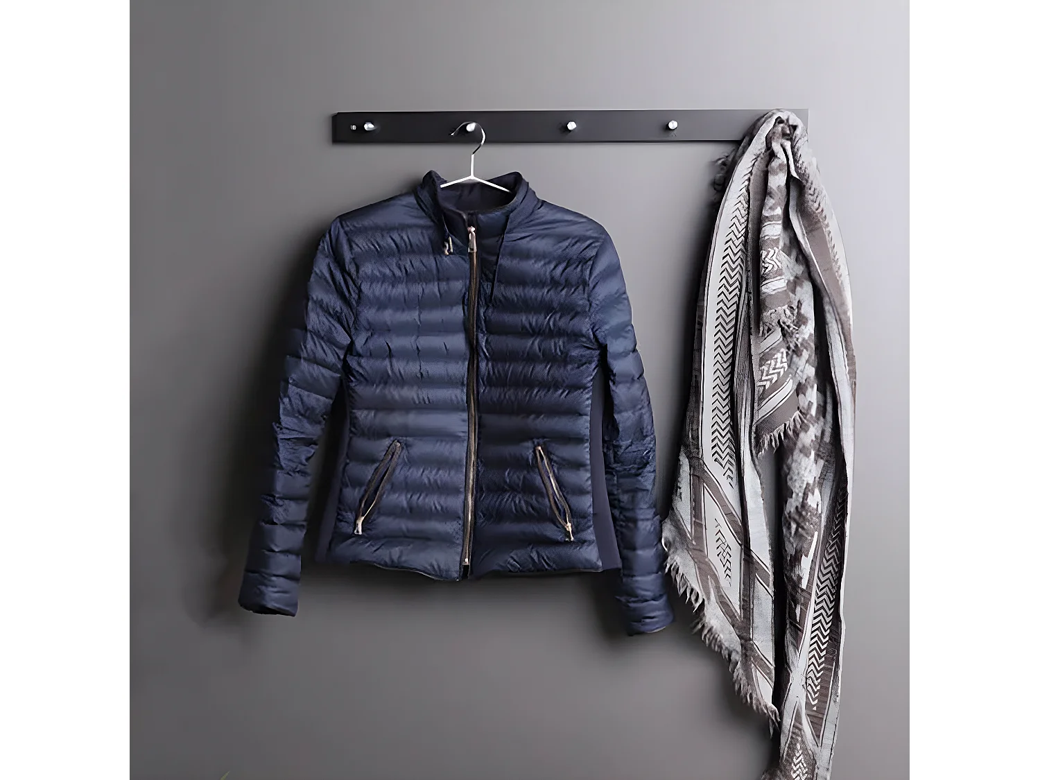 SILANI - Portemanteau 5 Crochets Peuplier Noir et Acier