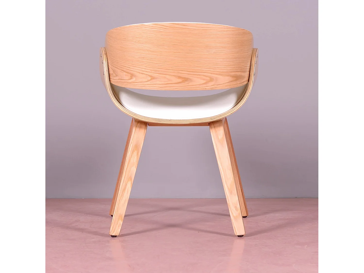 Sedia scandinava in legno chiaro di acero con cuscino in similpelle - Burrow S - Bianco