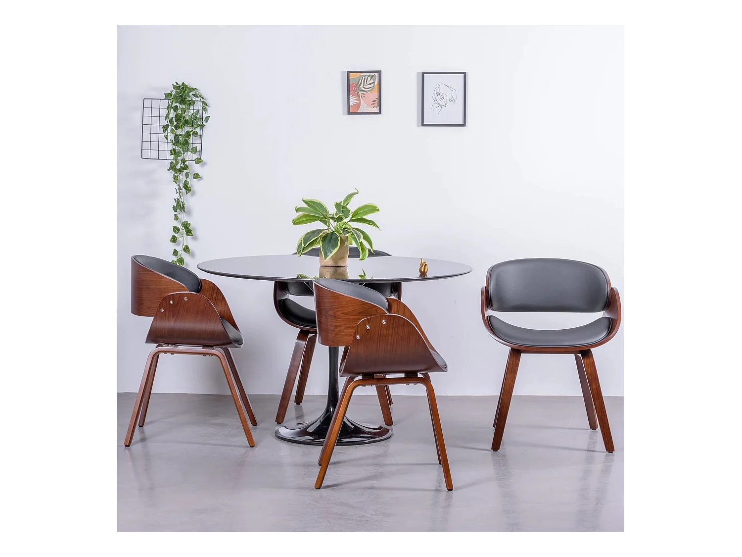 Chaise scandinave avec accoudoirs en bois de noyer foncé et tapissée en simili cuir - Burrow S - Noir