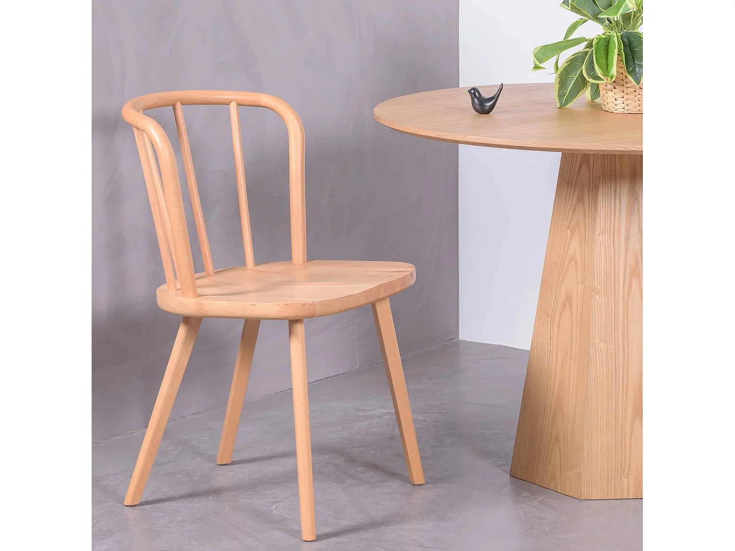 Chaise de salle à manger sculptée à la main en bois de hêtre naturel - Organic - Hêtre naturel