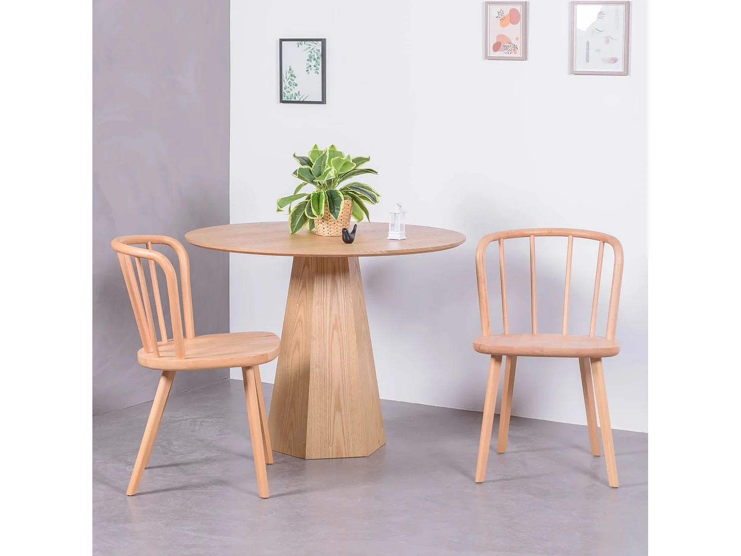 Chaise de salle à manger sculptée à la main en bois de hêtre naturel - Organic - Hêtre naturel