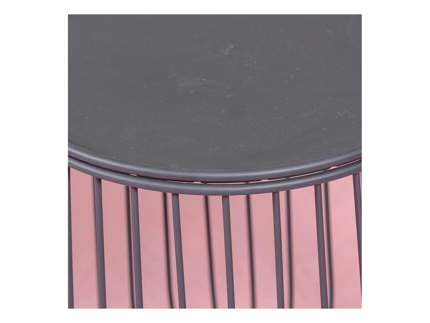 Ronde stalen bijzettafel geschikt voor buiten - Tanzania - Zwart