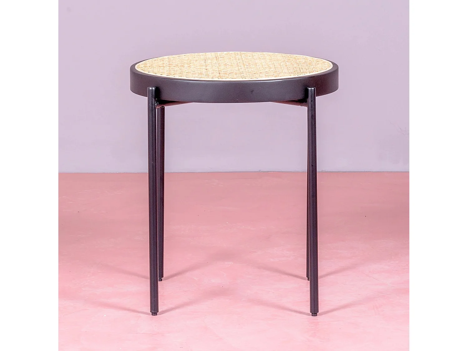 Mesa auxiliar retro con detalles en ratán natural (46cm) - North - Negro