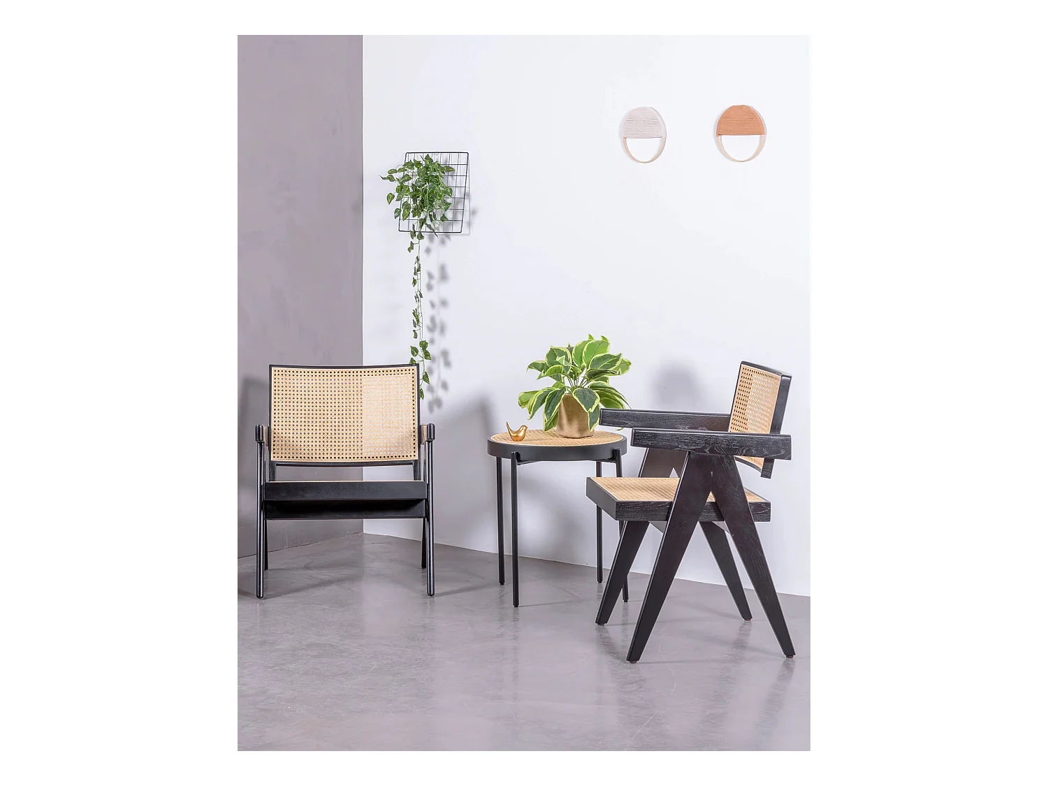 Fauteuil classique avec accoudoirs en bois de teck et rotin naturel - Compass - Noir