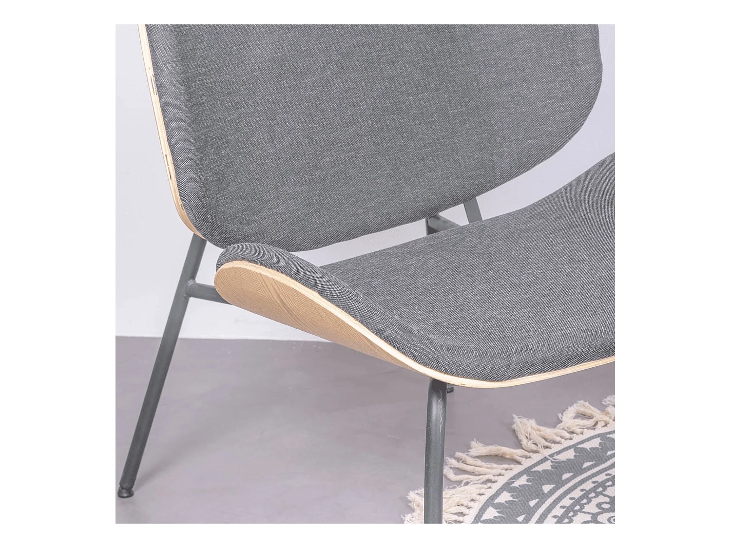 Rustikaler Sessel aus Walnussholz - Plymouth - Grau