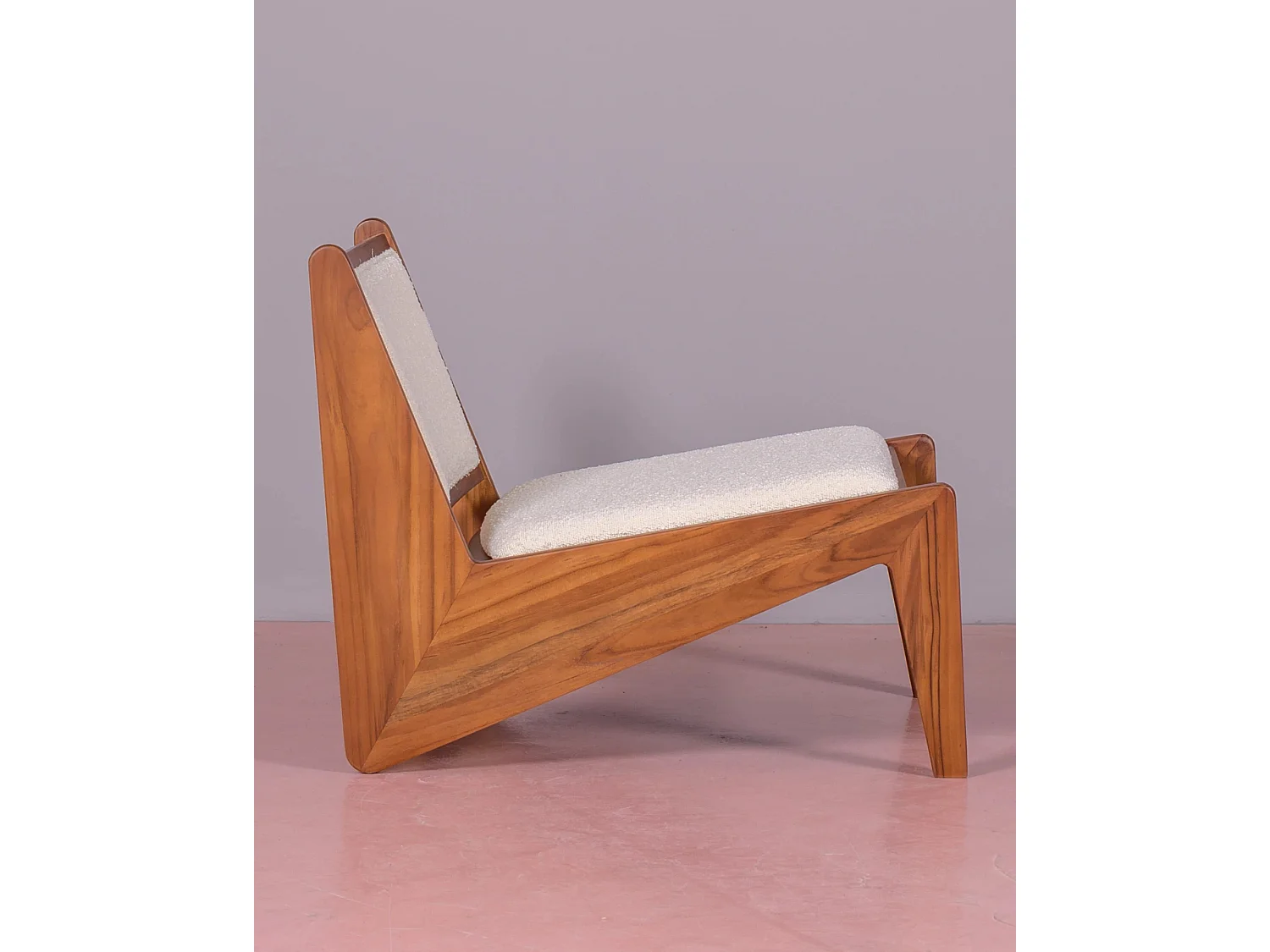 Fauteuil bas en bois de teck et recouvert de tissu bouclé - Compass - Blanc