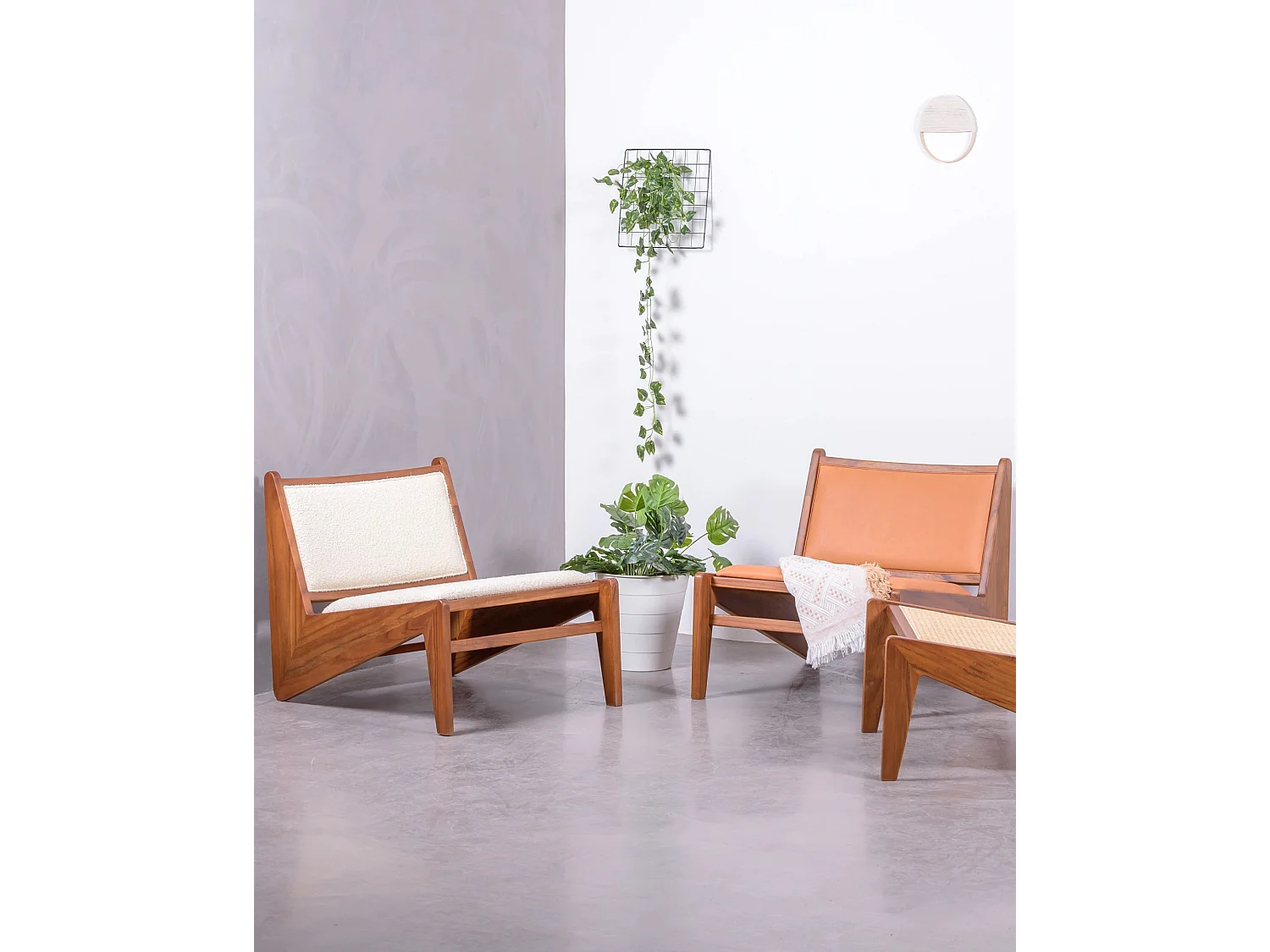 Fauteuil bas en bois de teck et recouvert de tissu bouclé - Compass - Blanc