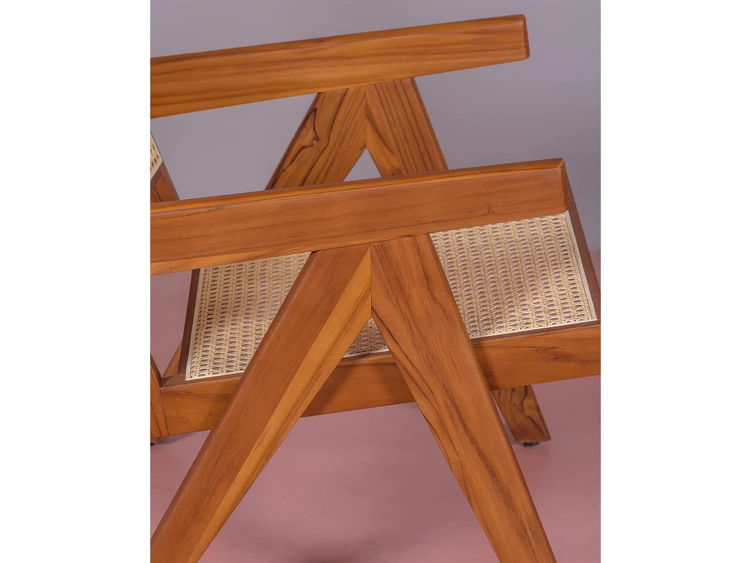 Sillón clásico con reposabrazos en madera de teca y ratán natural - Compass - Teca