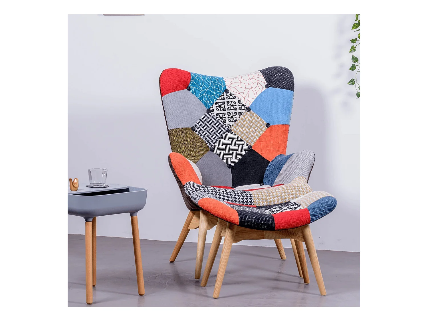 Klassischer Sessel mit Fußstütze mit Patchworkbezug - Featherston - Patchwork