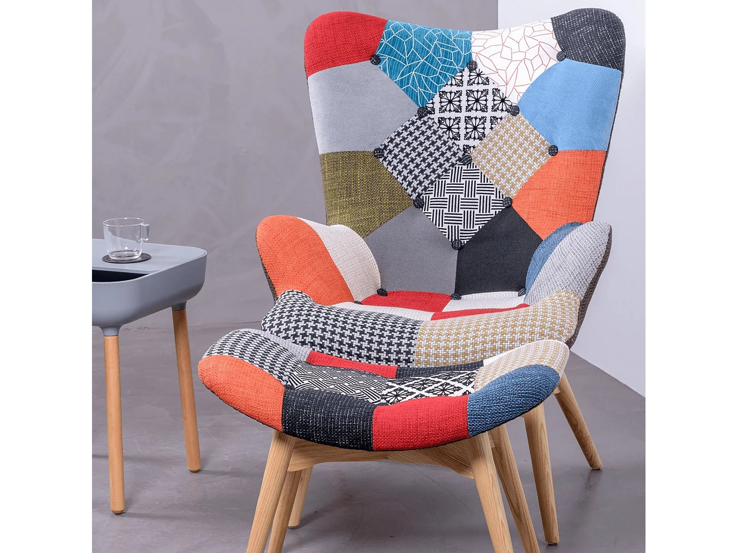 Klassieke fauteuil met voetsteun bekleed met patchwork - Featherston - Lapwerk