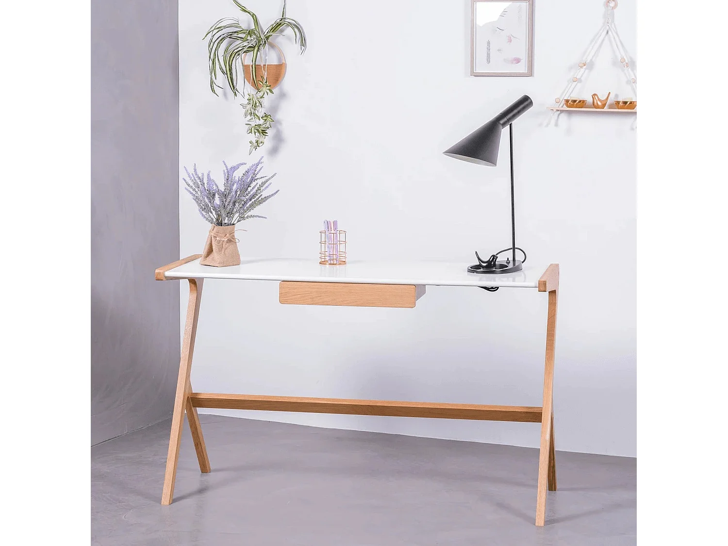 Minimalistischer Schreibtischtisch mit mittlerer Schublade - Seattle - Weiß