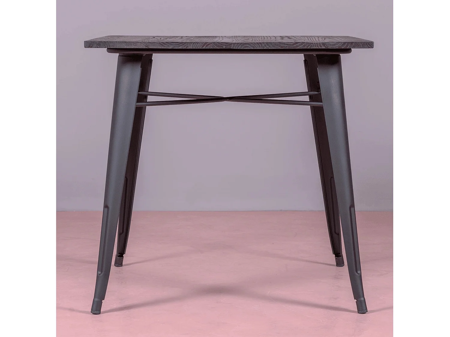 Mesa industrial em aço preto e madeira escura - Bistro - Preto