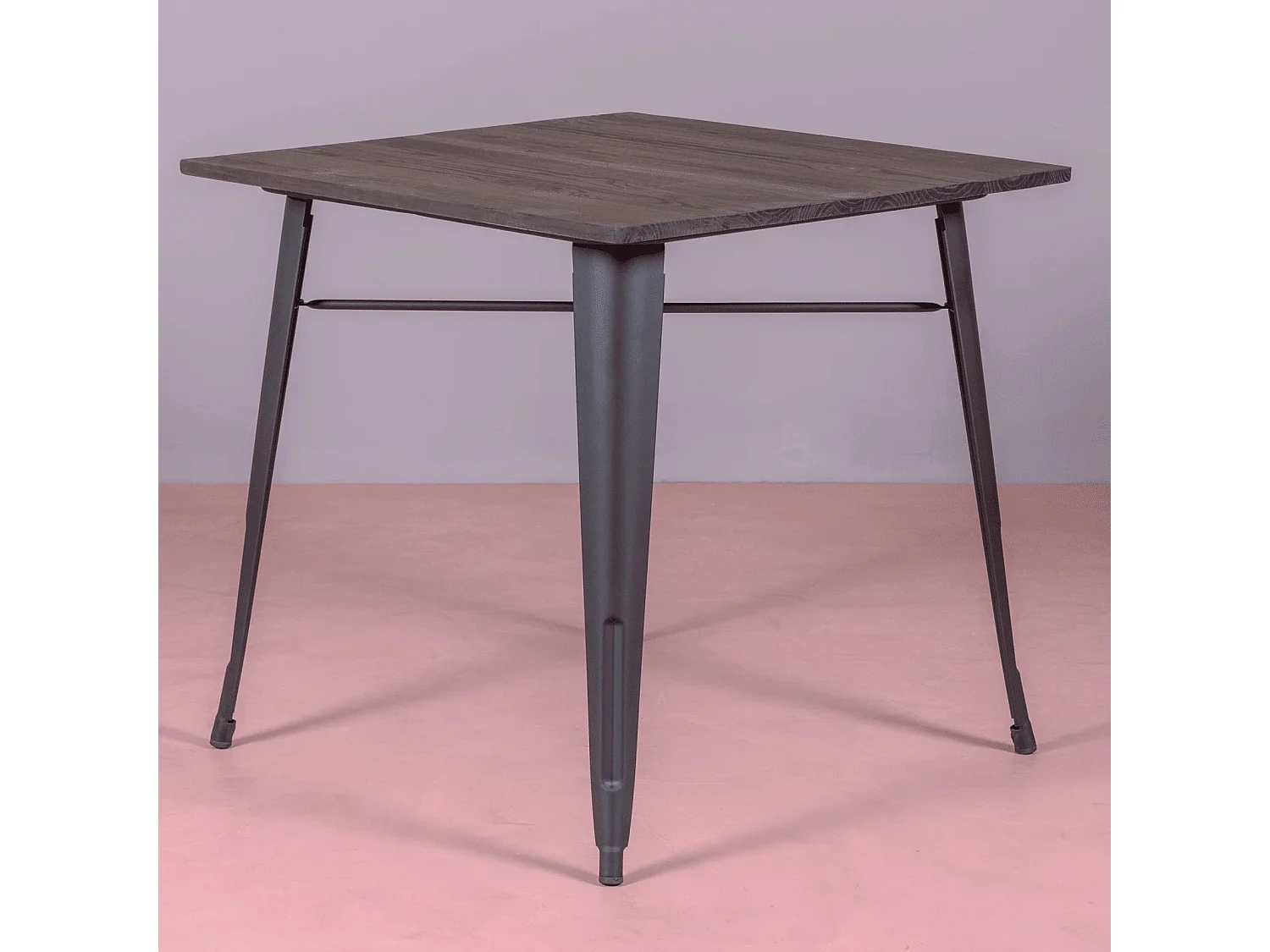 Mesa industrial em aço preto e madeira escura - Bistro - Preto