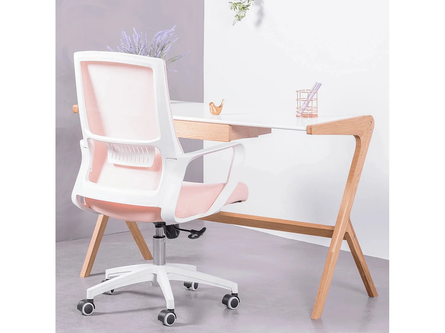 Ergonomischer Schreibtischstuhl mit Rollen und Armlehnen - Mesh - Rosa